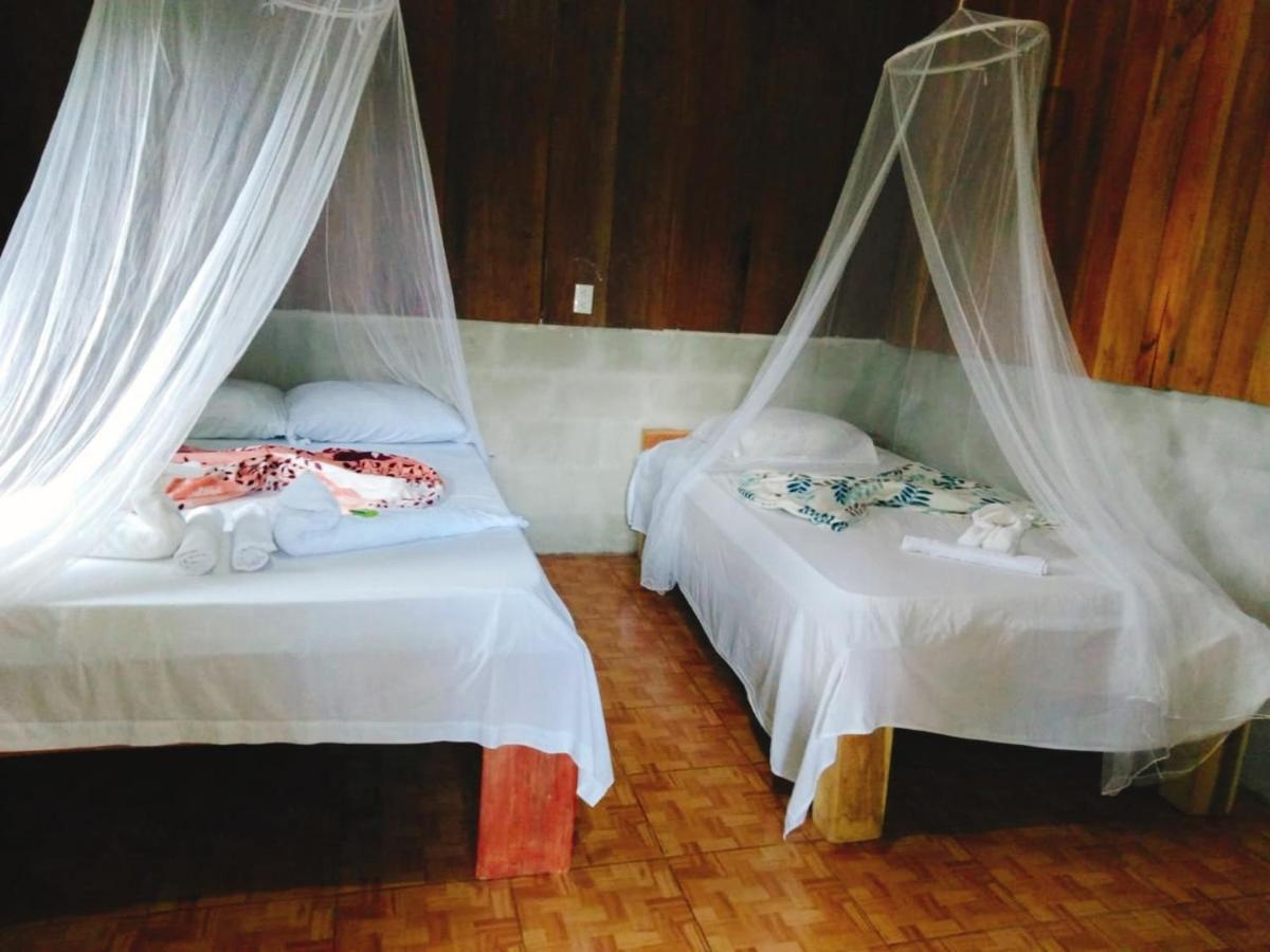 Posada Rio Celeste In Bed and Breakfast Buitenkant foto