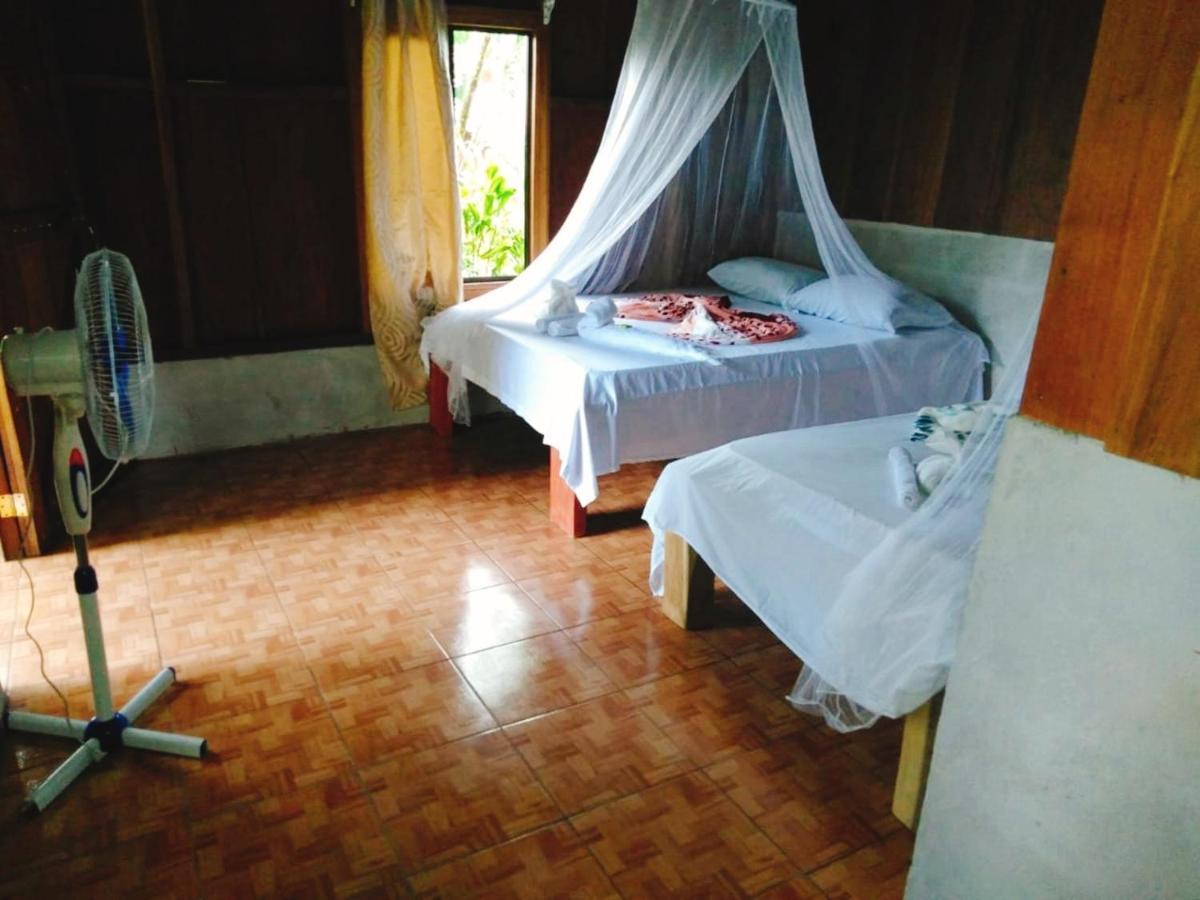 Posada Rio Celeste In Bed and Breakfast Buitenkant foto